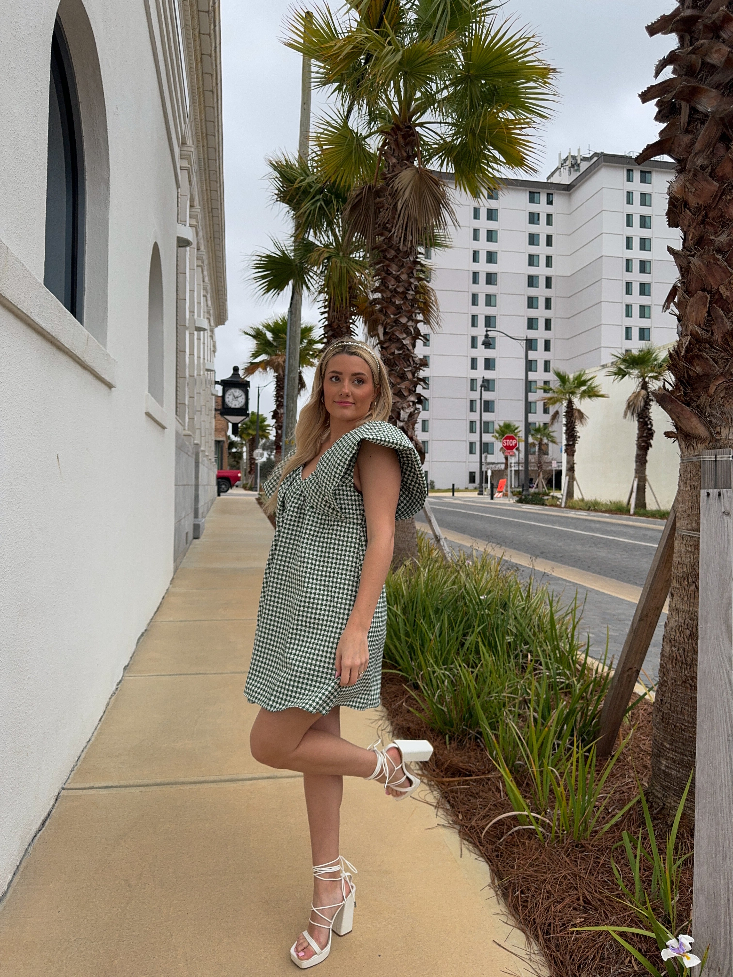 専用卵と牛乳と抹茶グリーン系チェック ダブルジャケット MINI DRESS Hazel Houndstooth Dress - Green – Olivia Lane Collective